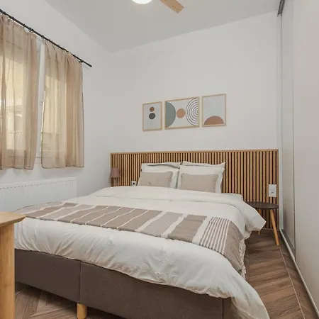 Urban Space * 塞萨洛尼基