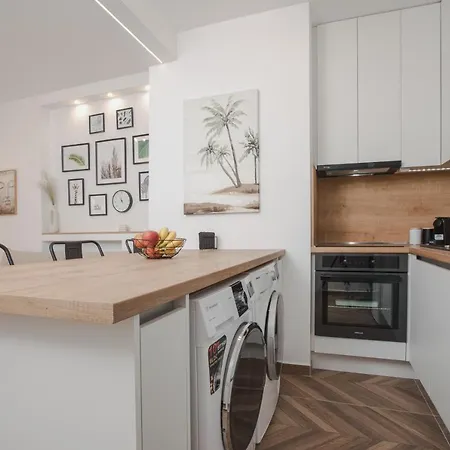 Urban Space Апартаменты